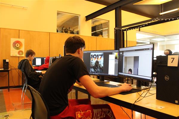 Creating a logo 